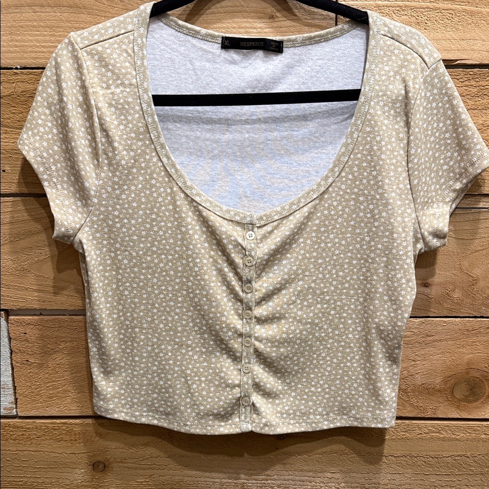Trendy Cream Button-Up Crop Top